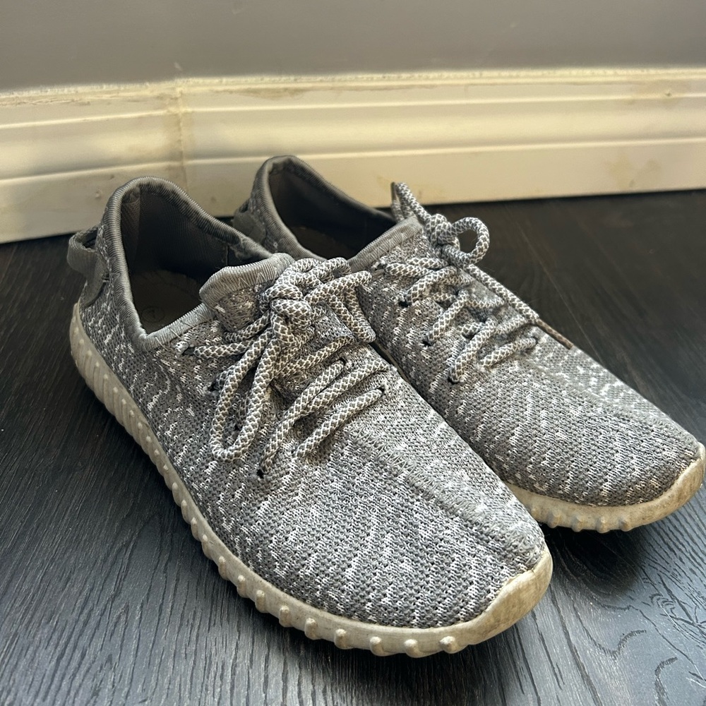 2/$30⚡️- SHOES | Womens Streetwear Society runners size 7